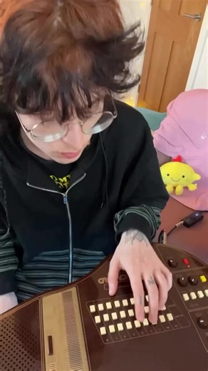 honestly anything played on an omnichord becomes a marceline song but this one by @Mother Mother especially gave me bubbeline vibes :,)💞 i'm going on tour with mother mother btw lol!!!!! u dont wanna miss it im serious. literally get tickets before its too late #cavetown #mothermother #tour #omnichord #adventuretime