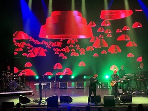 Jun 20, 2025: Devo at KEMBA Live! Columbus, Ohio, United States | Concert Archives