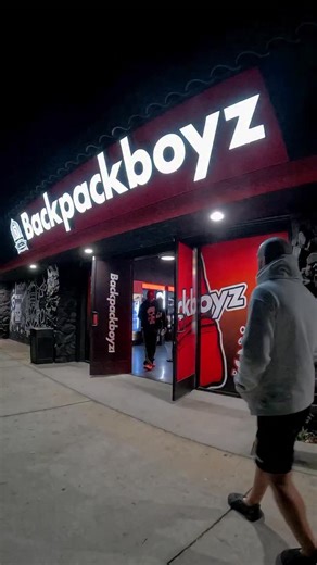 Juan Quesada on Instagram: "@backpackboyzsb_official 🫡 💪🏽🎒💪🏽🎒 #Backpackboyz #5pointsLA 🎥- @wussupja"