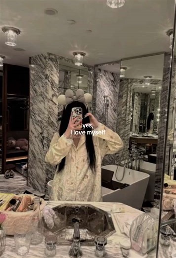 Taking better care of yourself and putting more effort in is a great way to express self respect #motivation #wonyoungism #coquette #glowup #skincare