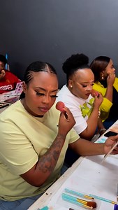 Say goodbye to makeup confusion and learn the makeup skill in 3 days. Our classes are beginner friendly We will provide you with training makeup in class. You don’t need to bring anything Braamfontein class : 📅 19-21 September 🕰️ 10:00am - 12:00pm Fee: “September special for R800” | beats_by_boity