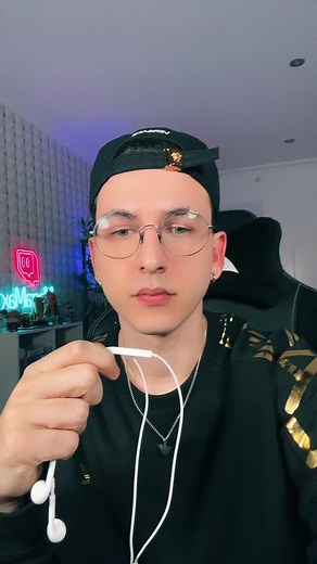 Seguidme en twitter: @megam4x #humor #megamax