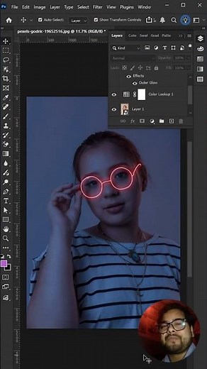Neon Light Effect in Photoshop | Photoshop tips & tricks | desinity