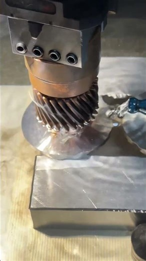 🔥 Why Internal Threads Fail in Molds | Rotating EDM on Threaded Core Pin (±0.005 mm)