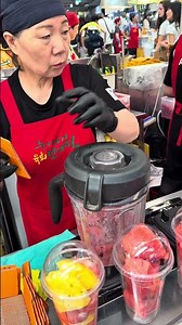 Fresh Korean Mixed Fruit Smoothie 🍉🍓🥭 | Healthy Korean Street Food Drink 🇰🇷 #smoothie