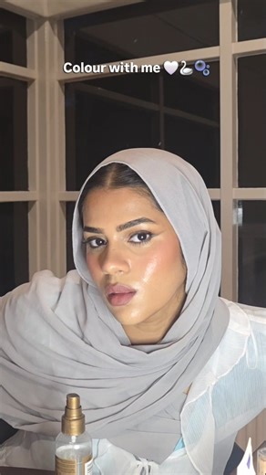 Hana Mashood on Instagram: "Products used 👇 Blush @hudabeauty -black cherry and strawberry cream @narsissist Nars -orgasm highlighter Lip @maybelline Maybelline lifter liner -big lift @rimmellondon Rimmel oh my plump!- rich cacao Dewy setting spray Rimmel Multi-Tasker 😘🤌 #makeup #reels #explore"