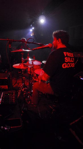 Felt good to finally rip these songs live with @Skylines and Satellites @@Zildjian Company@@Vic Firth@@Gibraltar@@Low Boy Custom Beaters@@Alclair Audio##drums##drummer##band##metal##live