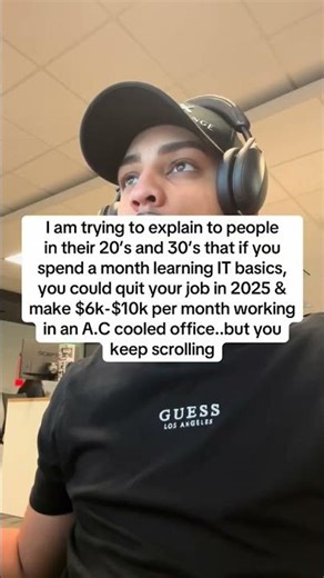 I landed my IT job without experience or a degree by going through CourseCareers