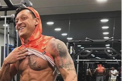 ‘Bro is going to WWE’ – Mesut Ozil looks ripped in latest Instagram post and Arda Guler loves it