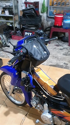 Blue Motorcycle Features and Specifications