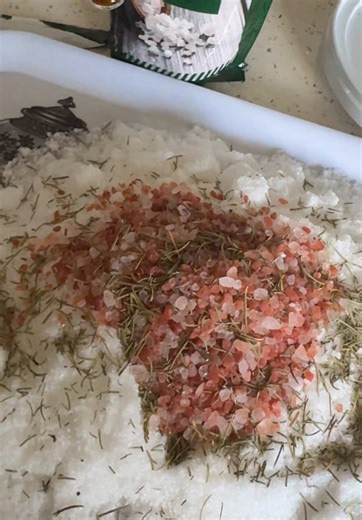 DIY Bath Salts: Easy Homemade Recipe