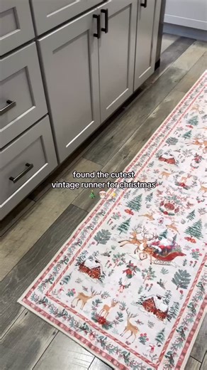 obsessed with this Christmas runner for my kitchen! 🎄🎅🏼 🔗 on my Amazon storefront ✨ #christmas #merrychristmas #christmasdecor #holidaydecor #homedecor #rug #kitchenrunner #decor #holidays #christmasdecorations #amazon #amazonfinds | Karisa