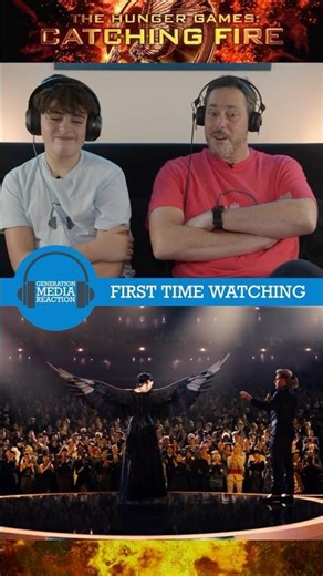 MOCKINGJAY DRESS! THE HUNGER GAMES: CATCHING FIRE #catchingfire #firsttime #moviereaction #reaction