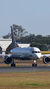 20K views · 827 reactions | Delta Arilines Boeing 757-200 #AircraftVideos #airlines #Guatemala #aviation #takeoff | Oscar Guillen | Facebook