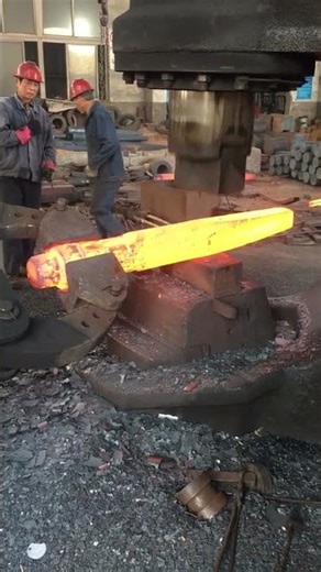 Reforging Worn Drill Rods – Extending Service Life Through Secondary Forging #forgedfromiron