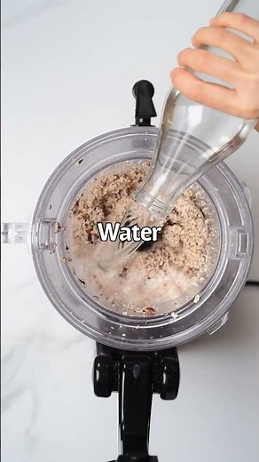 How to make hazelnut milk at home