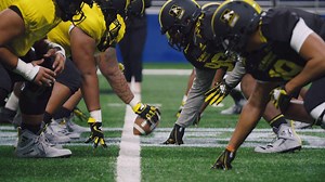 U.S. Army All-American Bowl players represent their school, their Nation and the U.S. Army. 🇺🇸 #ArmyBowl | GoArmy