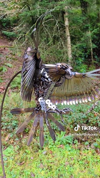 Hawk #sculpture made from scrap metal. #scrapsculpture #art #nature #bird #birdofprey #metalart #scrapkings #somerset #quantocks