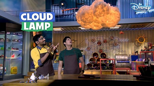 Vishal Malhotra & Simran Kumar Puri are crafting up a (snow) storm! Tune into this week’s episode of #DisneyImagineThat to join the fun. | Disney India