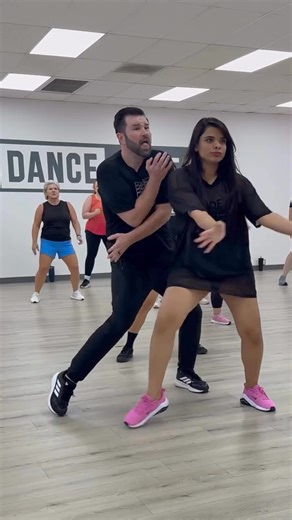 We worked on this dance fitness routine together 🥰 Find what moves you and your workout can be the highlight of your day 💕 #dancefitness #danceworkout #zumba #groupfitness #fitness #workout #cardio #fitnessmotivation #dancer #fitfam #healthylifestyle #training #health #yoga #hiphop #dancing | VibeFit Dance