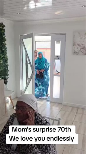 🦋🌻Najwa🌻🦋 (@najwa_1981)’s videos with Ummi (Mother) - Maher Zain