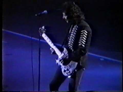 Black Sabbath - Children Of The Sea Live in Oakland 1992