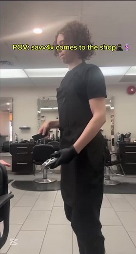 😂savv don’t play abt his hairline😭#barber #savv #salon#hair@savv4x