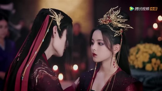 6.1K views · 79 reactions | ⚡【Bride Snatch】Mighty God Seizes the Bride, Takes Back the Girl and Can’t Wait to Kiss Her! 【抢亲】神尊霸气抢亲夺回少女，迫不及待亲吻圆房！ #drama #cdrama #chinesedrama #追劇 #重紫 #TheJourneyofChongzi #古装剧 #中国电视剧 #love #lovestory #玄幻 #杨超越 #徐正溪 #大陆剧 #剧集 #剧情 | 奇幻剧透社 Fantasy Drama Club | Facebook