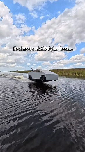 We put a 25hp mercury engine on our Cyber Jon Boat and it almost sunk it. When the boats nose hit the water it scoops alot of water into the hull and almost swamps the boat. Thank fully I put in an automatic bilge pump to pump the water out fast. #Boat #boating #boats #fishingboat #jetski #waverunner #boatfail #cybertruck | Joe Oceanside