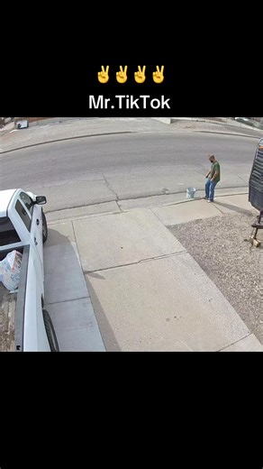 Nothing but love on my end!!!! #artbyarchie Canvas Painting