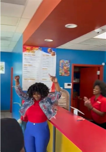 How you react when you find out Ms DiDi’s is still open today! 🙌🏾👏🏾Come dine with us family🇭🇹🍽️ 🔵SAT, JAN 24TH ⏰ 12PM - 7PM 📍 2120 Kilborne Dr, Charlotte, NC Online orders (msdidiskitchen.com📲) & walk-in/dine-in orders will be accepted We look forward to serving you😁