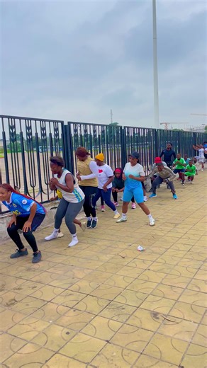 Fitness flash (@gym_fitness_flash)’s videos with original sound - queen_funanani