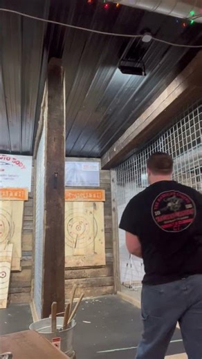 I gotta get myself a SOG Fasthawk