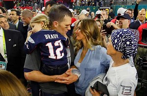 Here's how much Tom Brady and Gisele Bundchen are worth