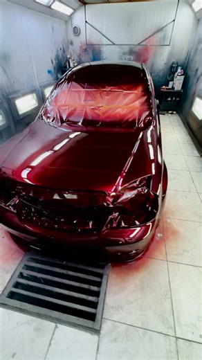 3.2K reactions · 158 shares | Color dark candy red over black Renewing cars with distinctive colors and irresistible shine #candy #Viral #tuning #custom #camaleon #pintura #paint | Ahmed Elshafie | Facebook