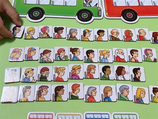 儿童玩具巴士站台