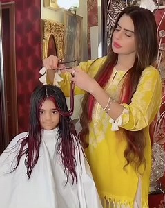 696K views · 10K reactions | My trending colour. @dollyssignaturesalon MM Alam road Gulberg 111 near wasabi restaurant Lahore. 03229266389 | Fashion Icon Dolly | Facebook