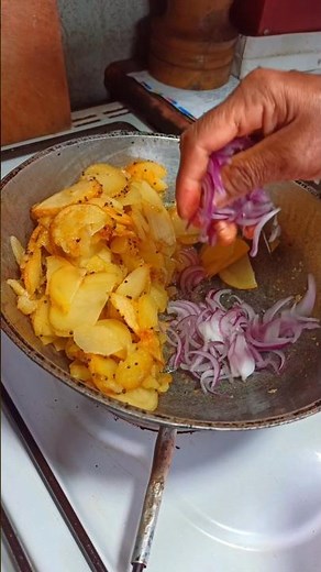 මෙහෙමත් අල තෙල් දානවද😋🔥 | Ala thel dala recipe