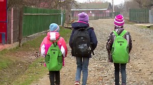 2.2K views · 88 reactions | Suntem olimpici la abandon, analfabetism și indiferență. S-a promis o Românie educată, dar ce rămâne e ”România eșuată” - o campanie marca Știrile PRO TV. | PRO TV | Facebook