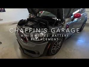 How to replace the battery of the Mini Countryman