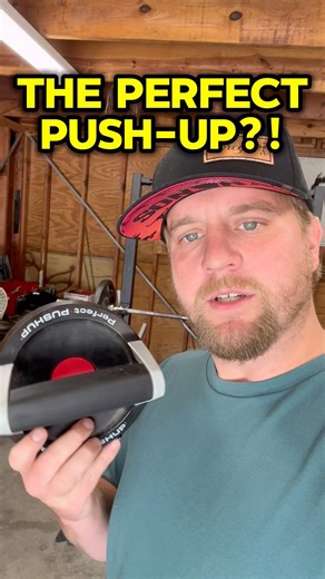 The perfect #pushup ?!? #workout #gym #workouttips #fitness #shortsfeed