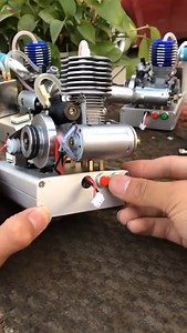 16 reactions | Desktop internal combustion engine  | Physics is Fun 2 | Facebook