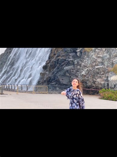 Stunning Outdoor Walk in Nature's Paradise