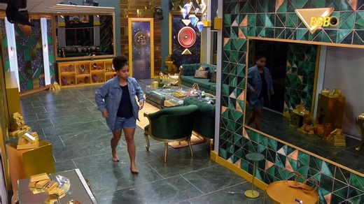 Leandro passou mal e está em atendimento médico.Assim como falávamos sobre a Ana Paula estar emagrecendo, Leandro só esteve no VIP nos primeiros 5 dias de programa, ou seja, está há 80 DIAS na xepa!Já deu né!#BBB26