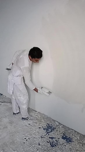 How to Plaster a Wall: Step-by-Step Guide
