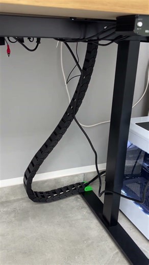 Comment “cables” to get all the files 🔧 #CableManagement #3DPrinterSetup #WorkspaceSetup #DeskSetup