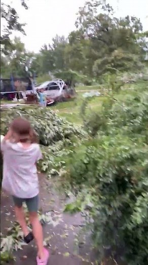 What does 70 MPH wind damage look like?