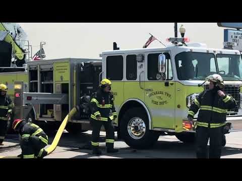 Mo’s Pub in downtown Escanaba is currently on fire.