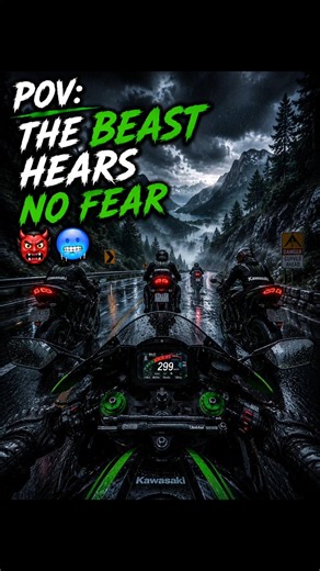 POV: The Beast Hears No Fear 👹🥶#kawasaki #kawasaki10r #zx10r #kawasakizx10r #automobile