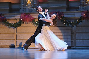 'Christmas Waltz'- Hallmark Countdown To Christmas Preview